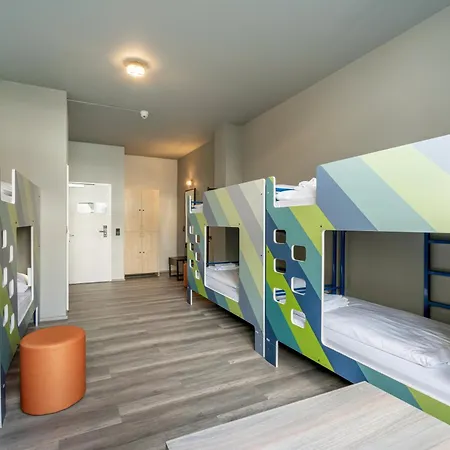 A&o Friedrichshain Hostel *