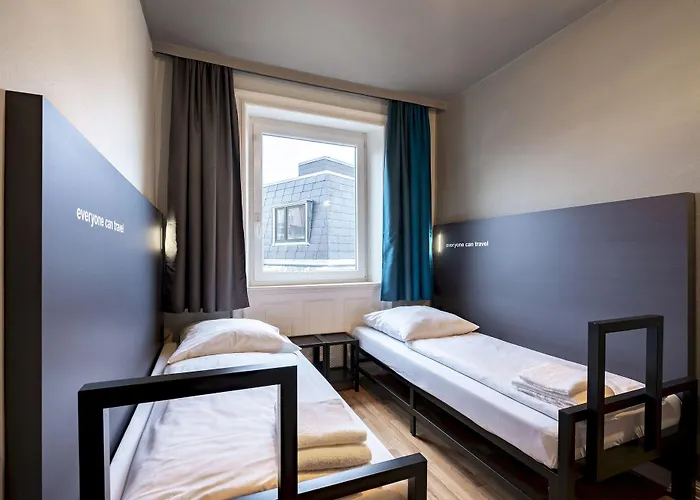 Hotel A&o Friedrichshain Berlino