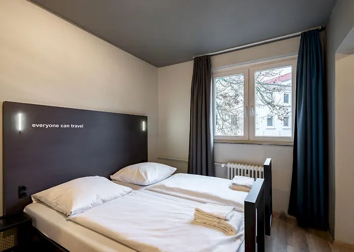 Hotel A&o Friedrichshain Berlino