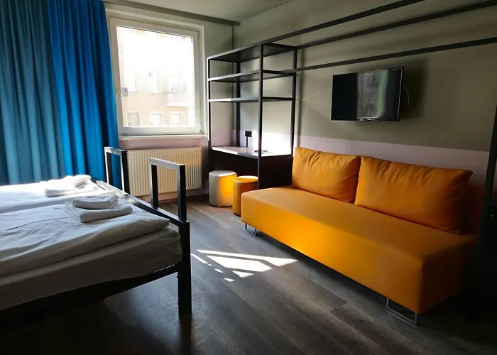 A&o Friedrichshain Hotel 2*