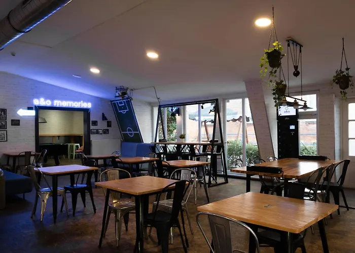 A&o Friedrichshain Hotel 2*