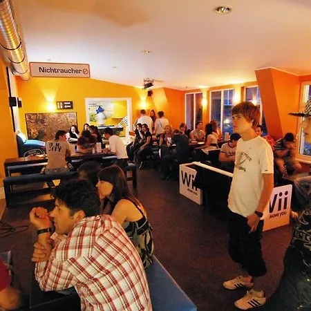 A&o Friedrichshain Hostel *