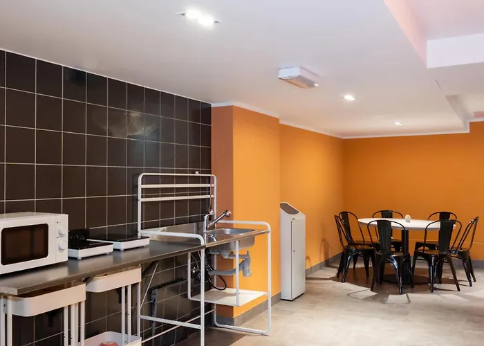 A&o Friedrichshain 2*